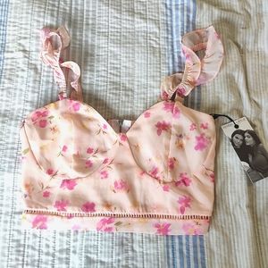 NWT Kendall & Kylie Crop Top Floral Print